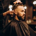 Estilo y vanguardia en barbería: últimas tendencias en cortes y estilismos para el hombre moderno