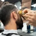 Navidad con Estilo: Regala o Regálate un Cambio de Look. 10€ de Descuento para Nuevos Clientes